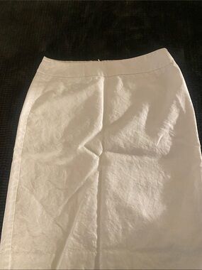 Classic White Pencil Skirt
